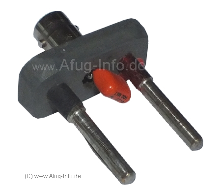 Bild: Modifizierter BNC-Bananenstecker-Adapter